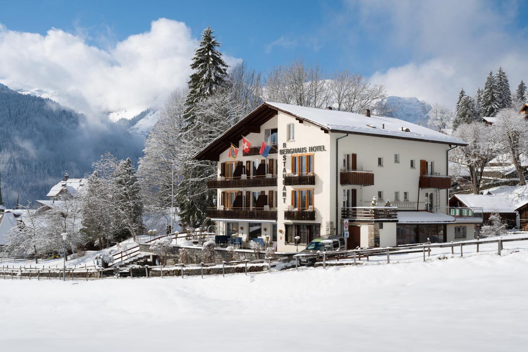 Hotel Berghaus Wengen Exteriör bild